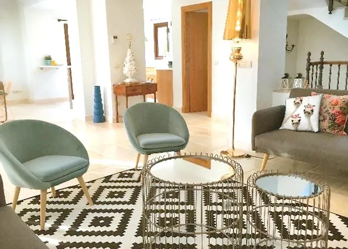 Villa Elegant + Pool