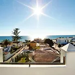 Elegant + Pool Villa Marbella