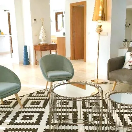 Villa Elegant + Pool