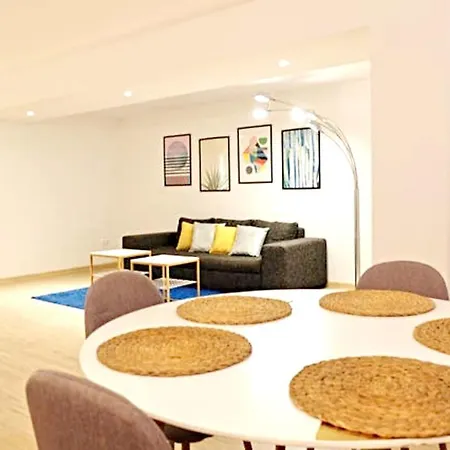 Elegant + Pool * Marbella